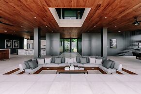 Selong Selo Resort and Residences