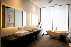 Selong Selo Resort and Residences