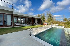 Selong Selo Resort and Residences