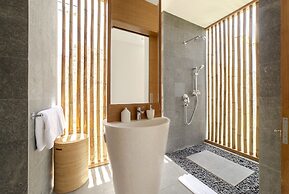 Selong Selo Resort and Residences