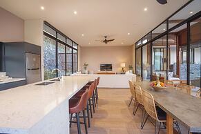 Selong Selo Resort and Residences