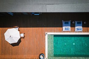 Selong Selo Resort and Residences