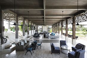 Selong Selo Resort and Residences