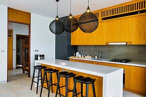 Selong Selo Resort and Residences