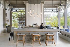 Selong Selo Resort and Residences