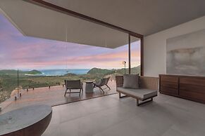 Selong Selo Resort and Residences