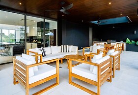 Selong Selo Resort and Residences