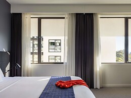 Mantra MacArthur Canberra