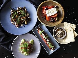 Mantra MacArthur Canberra