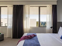 Mantra MacArthur Canberra