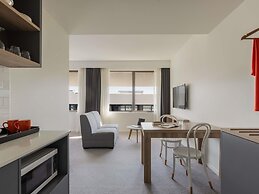 Mantra MacArthur Canberra