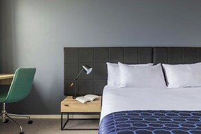 Mantra MacArthur Canberra