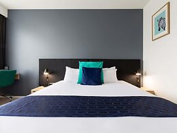 Mantra MacArthur Canberra