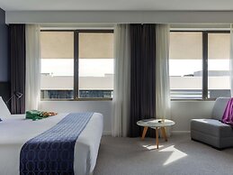 Mantra MacArthur Canberra