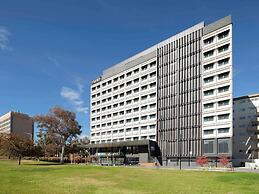 Mantra MacArthur Canberra