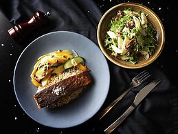 Mantra MacArthur Canberra