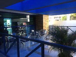 Flats Studio Everest