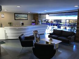 Flats Studio Everest