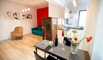 Metropolitan Iassium Luxury Suites