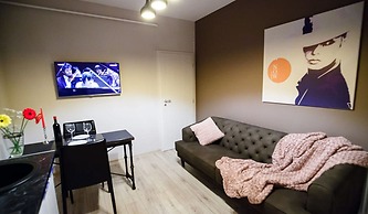 Metropolitan Iassium Luxury Suites