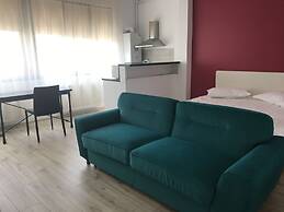 Metropolitan Iassium Luxury Suites