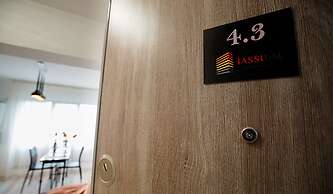 Metropolitan Iassium Luxury Suites