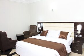 E-Suite Hotel