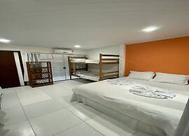 Piratas Do Morro Pousada - Hostel