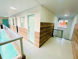 Piratas Do Morro Pousada - Hostel