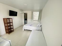 Piratas Do Morro Pousada - Hostel