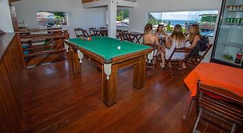 Piratas Do Morro Pousada - Hostel