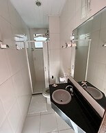 Piratas Do Morro Pousada - Hostel