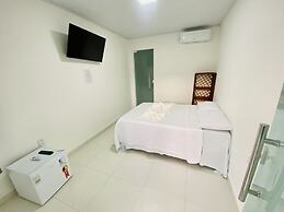 Piratas Do Morro Pousada - Hostel