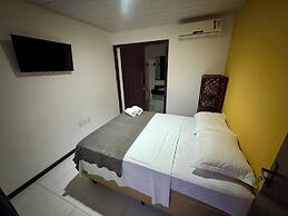 Piratas Do Morro Pousada - Hostel