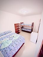 Piratas Do Morro Pousada - Hostel