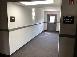 Studio 6 Indianapolis, IN