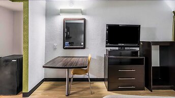 Studio 6 Indianapolis, IN