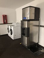 Studio 6 Indianapolis, IN