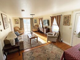 Little Miss Cottages