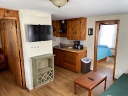 Little Miss Cottages