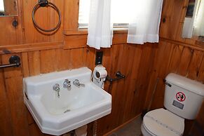 Little Miss Cottages