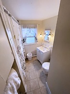 Little Miss Cottages