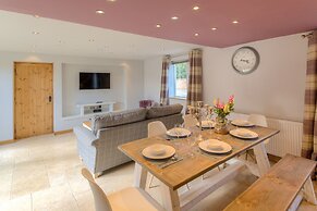 Beach Breeze Cottage