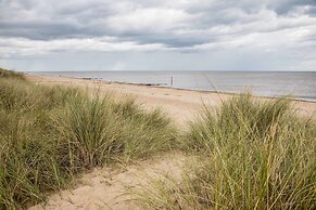 Beach Breeze Cottage