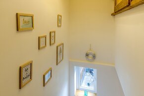 Beach Breeze Cottage