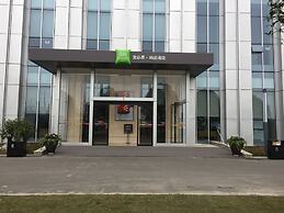 ibis Styles Changsha International Exhibition Center