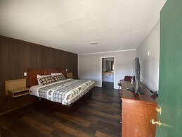 Rainbow Lodge