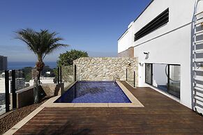 Rio034 - Penthouse Arpoador