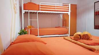 Acuarela Hostal - Hostel