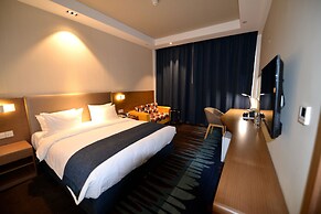 Holiday Inn Express-Weihai Economic Zone by IHG